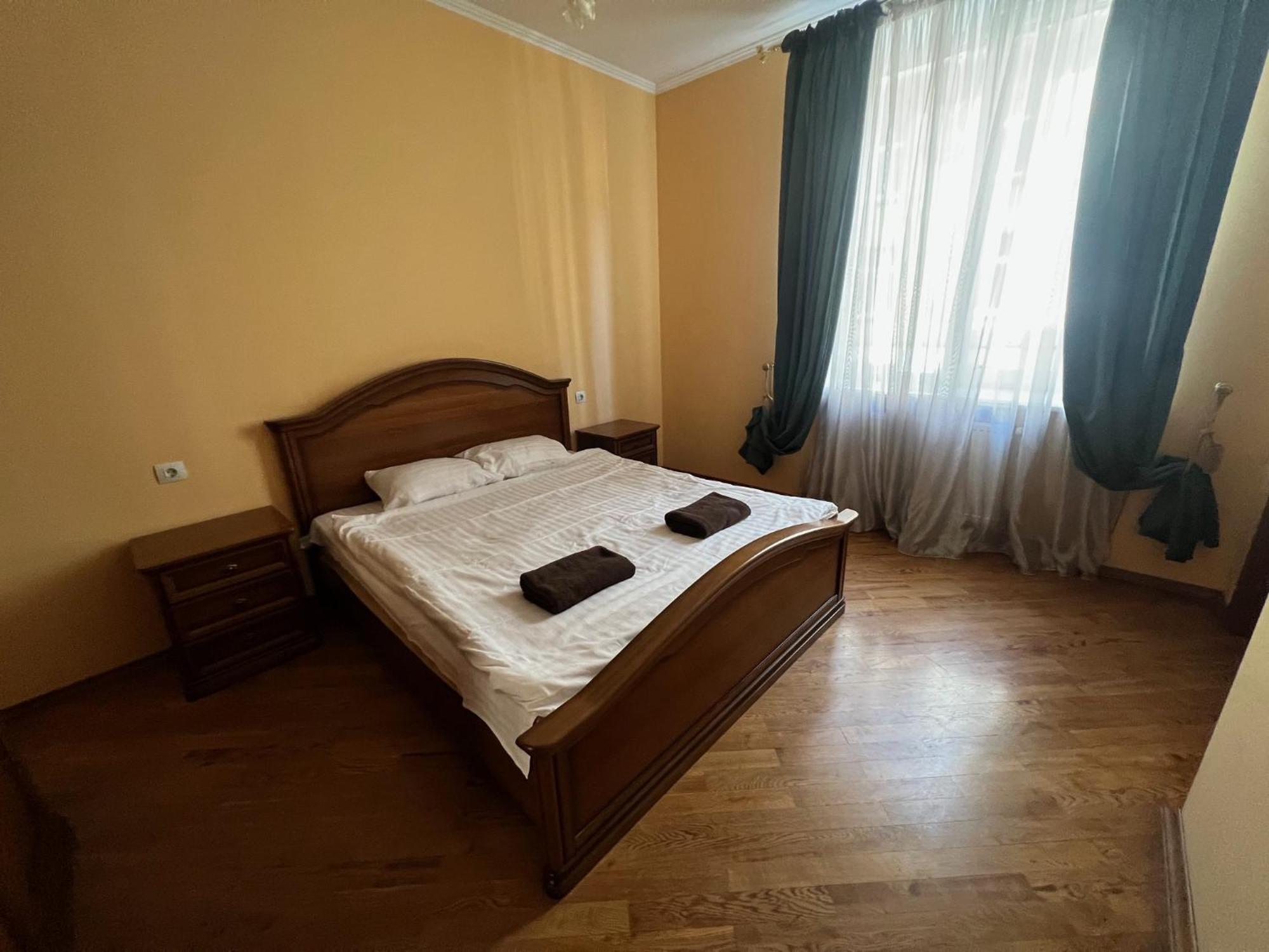 Central House Lviv Exterior foto